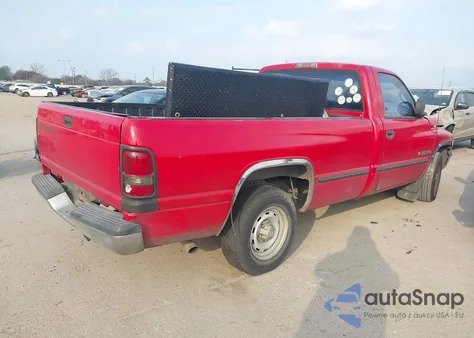 1998 Dodge Ram 1500 St z USA, uszkodzony, nr VIN 1B7HC16Y4WS559125